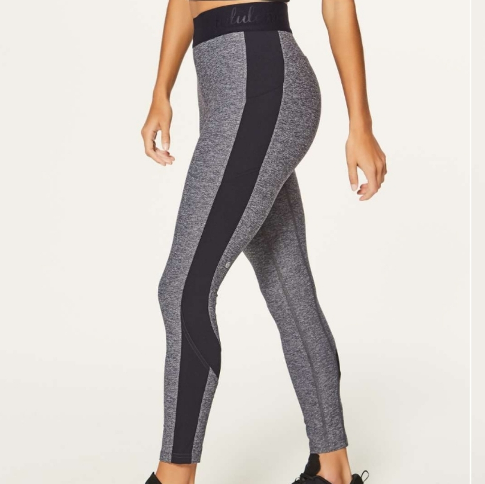Lululemon leggings Box It Out Tight